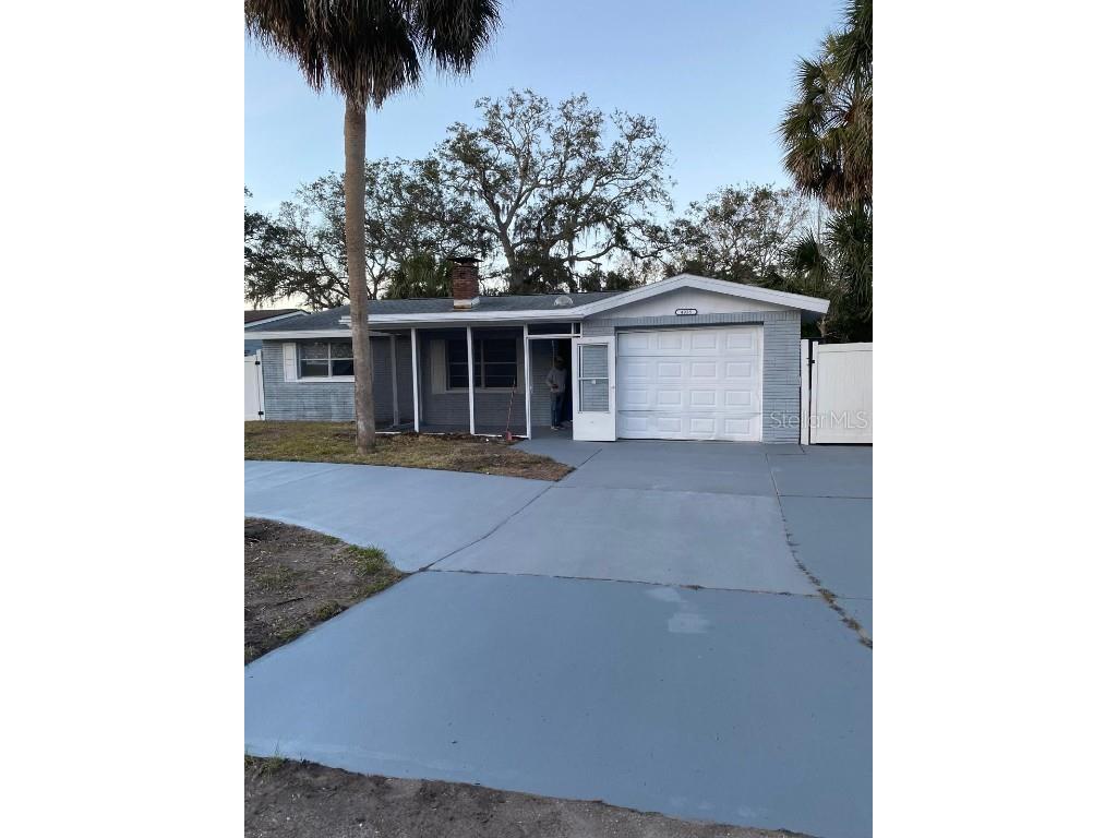 4935 Amherst Court New Port Richey FL 34652 TB8348429 image1