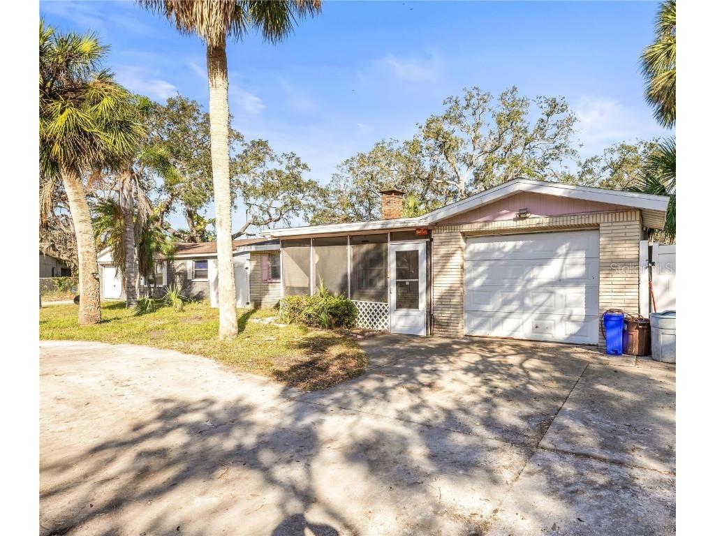 4935 Amherst Court New Port Richey FL 34652 W7869724 image1
