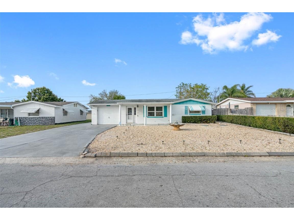4935 Genesis Avenue Holiday FL 34690 T3509923 image1