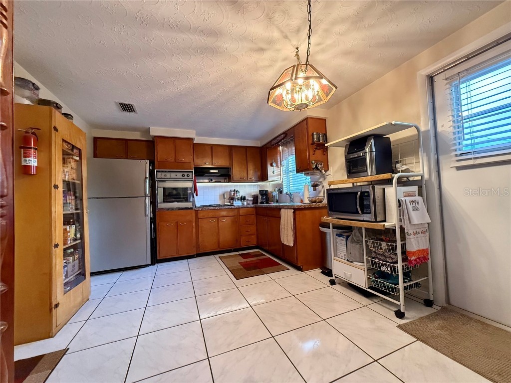 4935 Guardian Avenue Holiday FL 34690 TB8427737 image17
