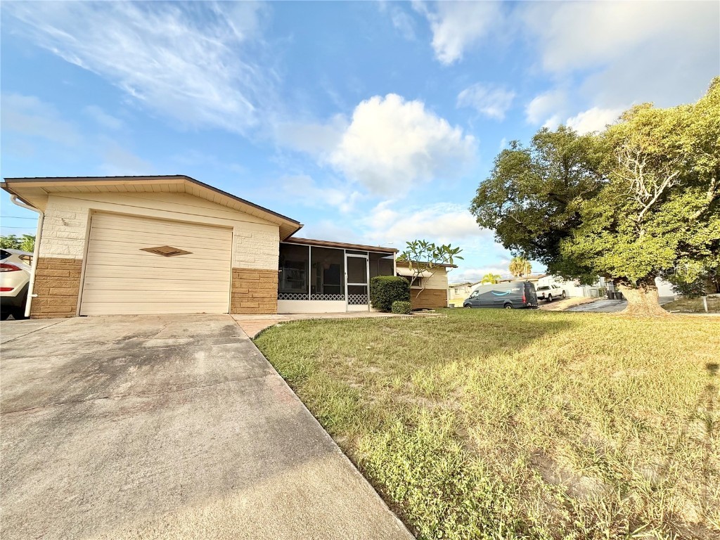 4935 Guardian Avenue Holiday FL 34690 TB8427737 image2