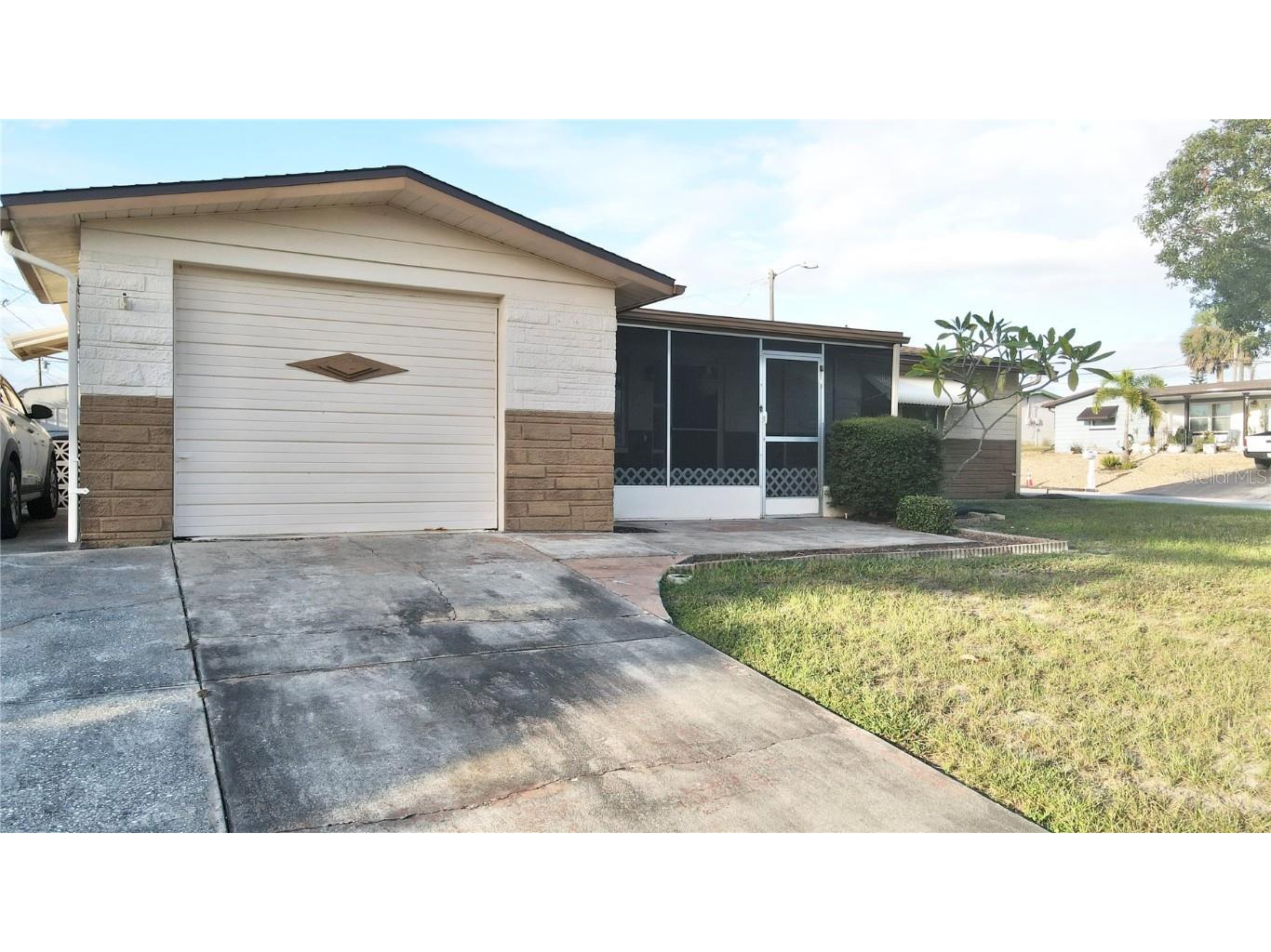 4935 Guardian Avenue Holiday FL 34690 TB8427737 image3
