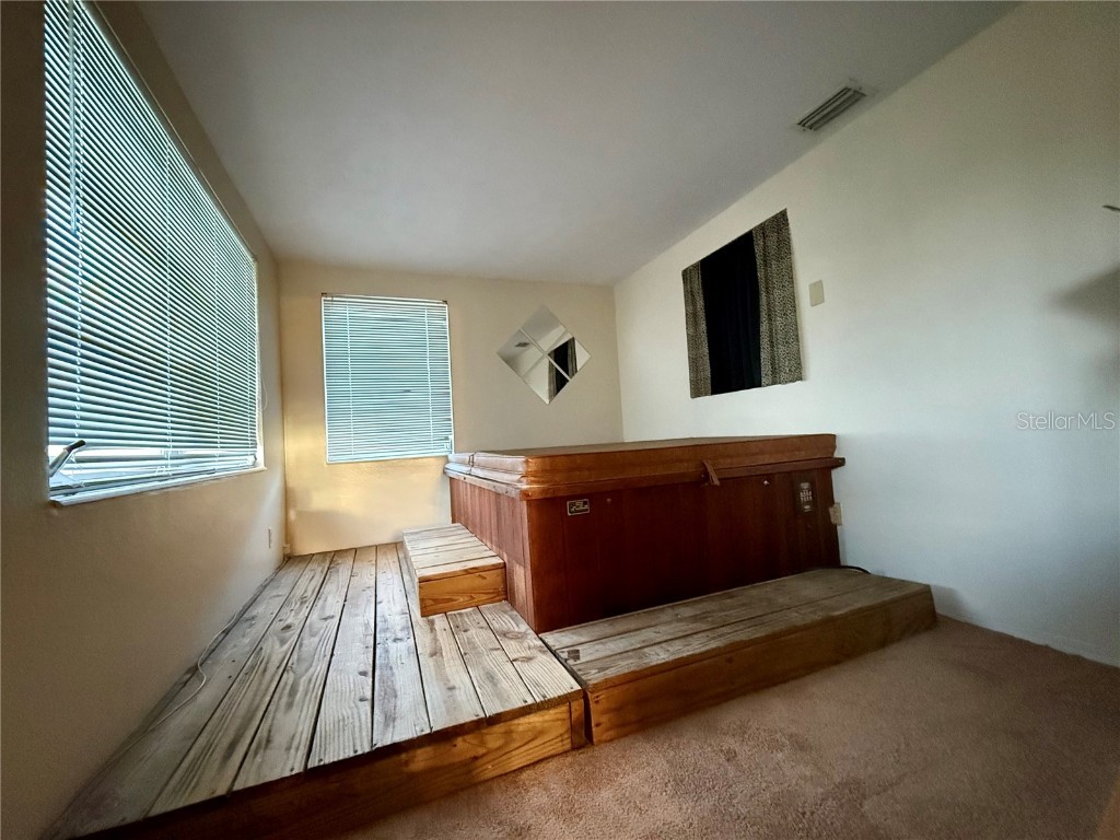 4935 Guardian Avenue Holiday FL 34690 TB8427737 image30