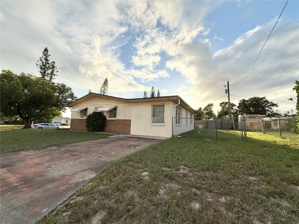 4935 Guardian Avenue Holiday FL 34690 TB8427737 image5