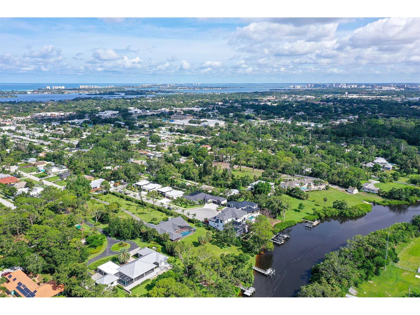 4935 Riverwood Avenue Sarasota FL 34231 - PHILLIPPI CREEK A4692833 image16