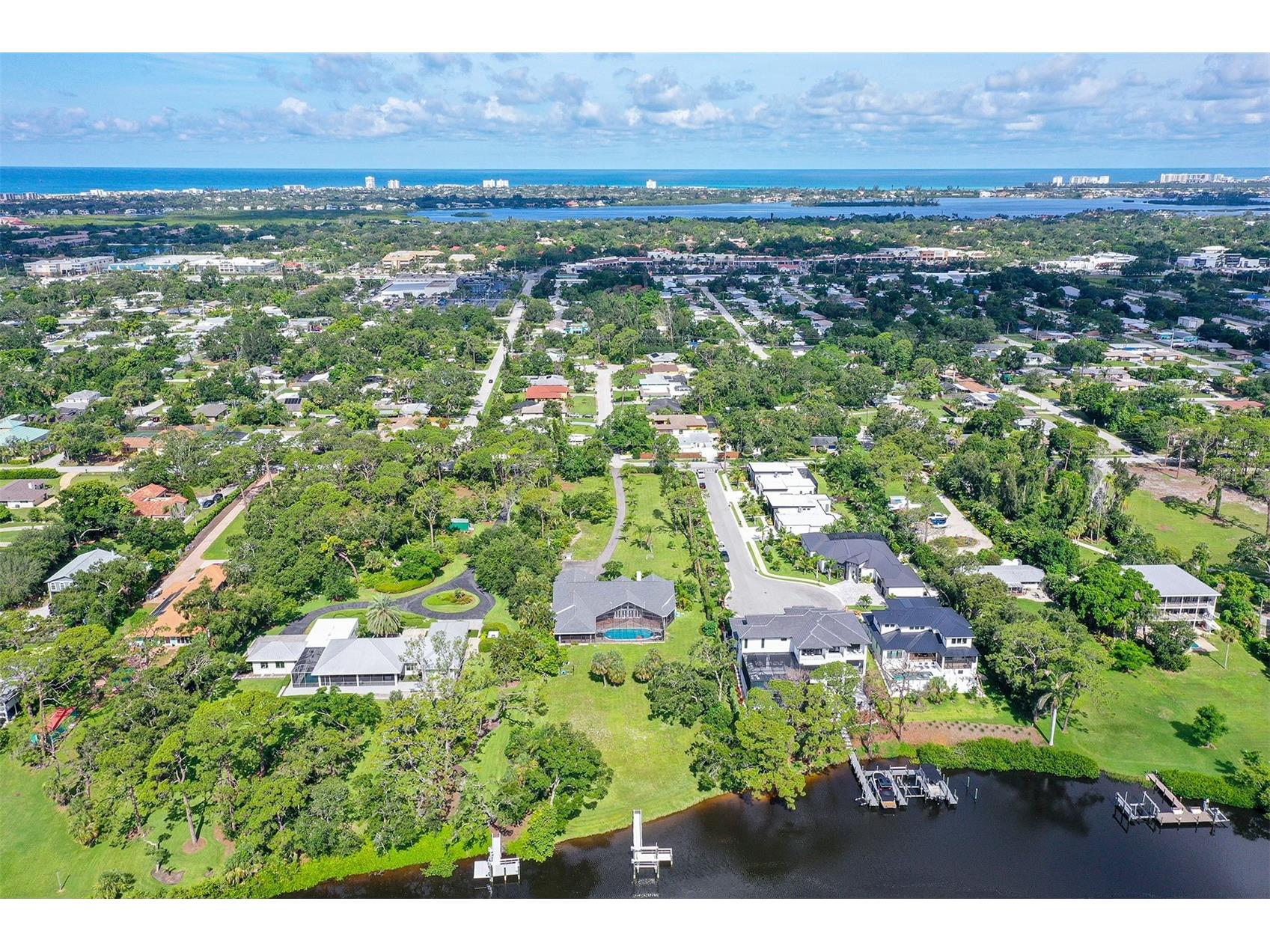 4935 Riverwood Avenue Sarasota FL 34231 - PHILLIPPI CREEK A4692833 image18