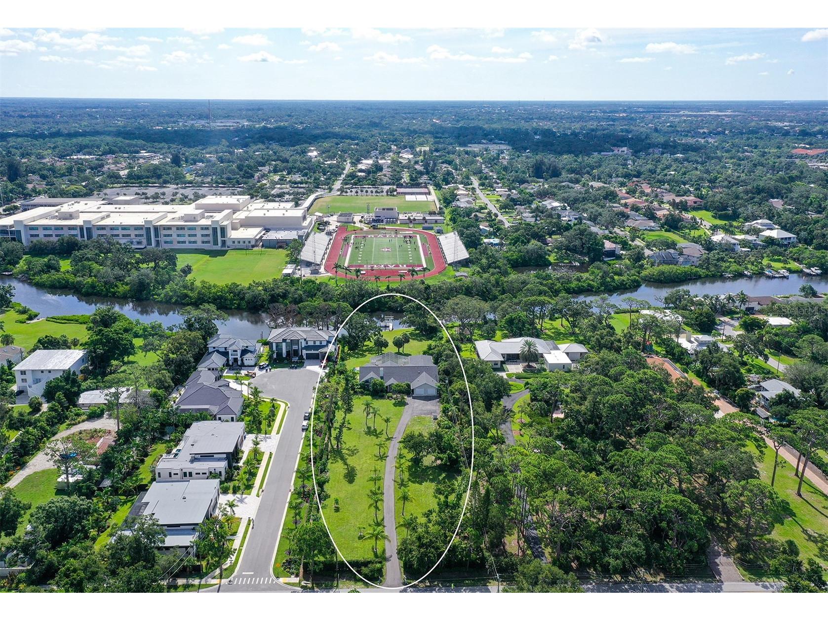 4935 Riverwood Avenue Sarasota FL 34231 - PHILLIPPI CREEK A4692833 image2
