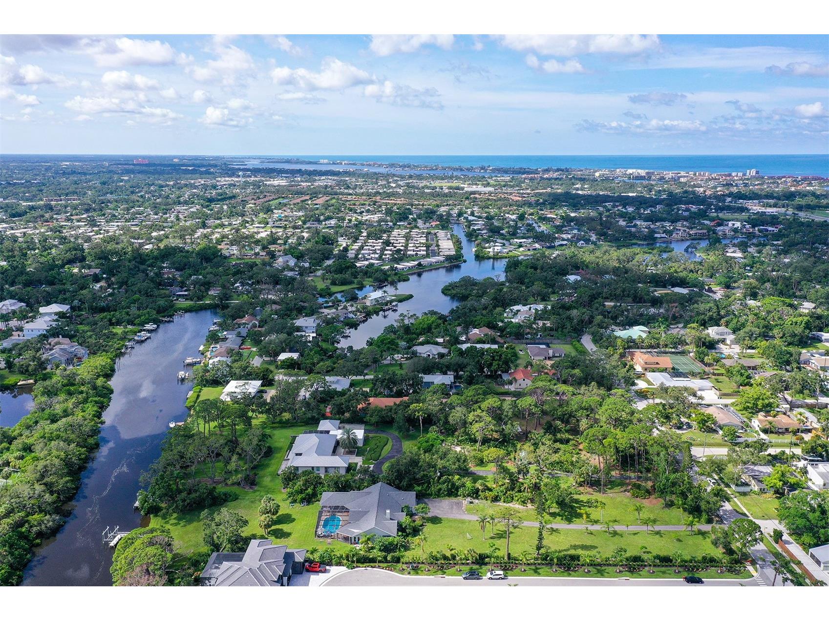 4935 Riverwood Avenue Sarasota FL 34231 - PHILLIPPI CREEK A4692833 image22