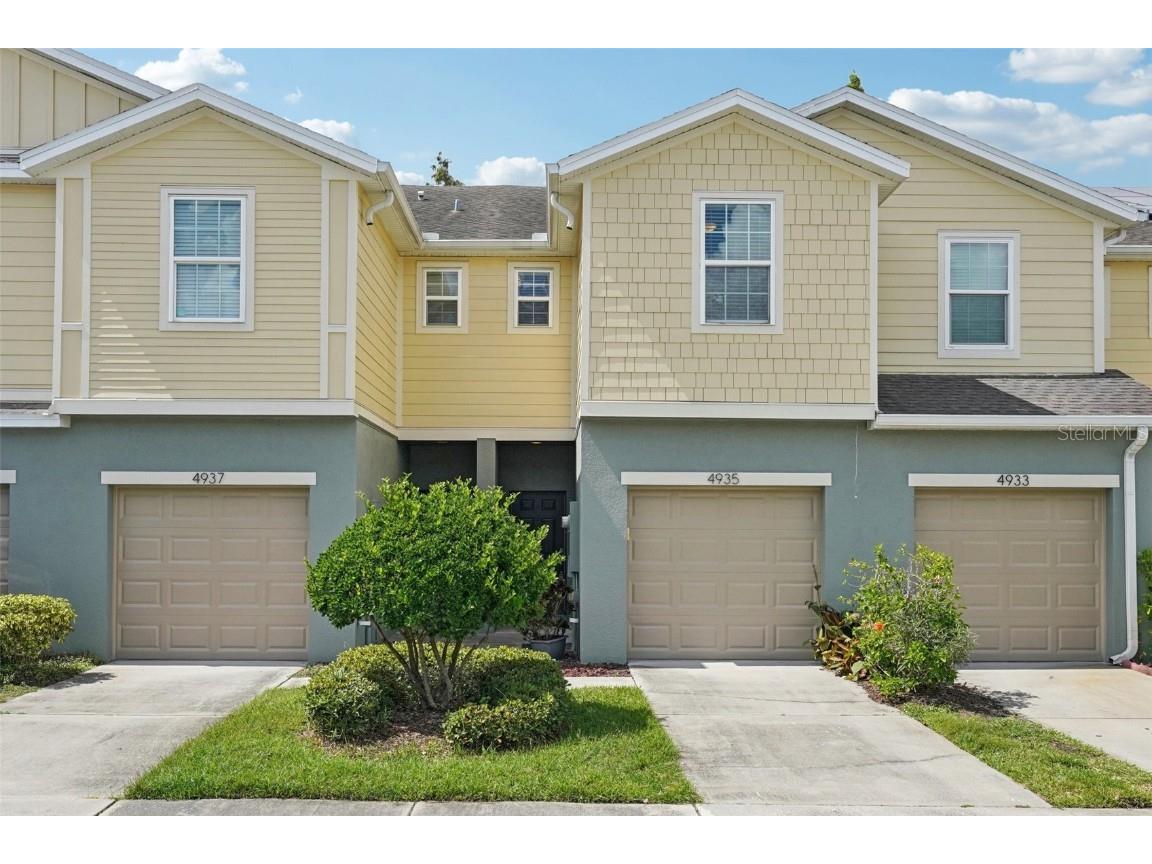 4935 White Sanderling Court Tampa FL 33619 TB8446944 image1