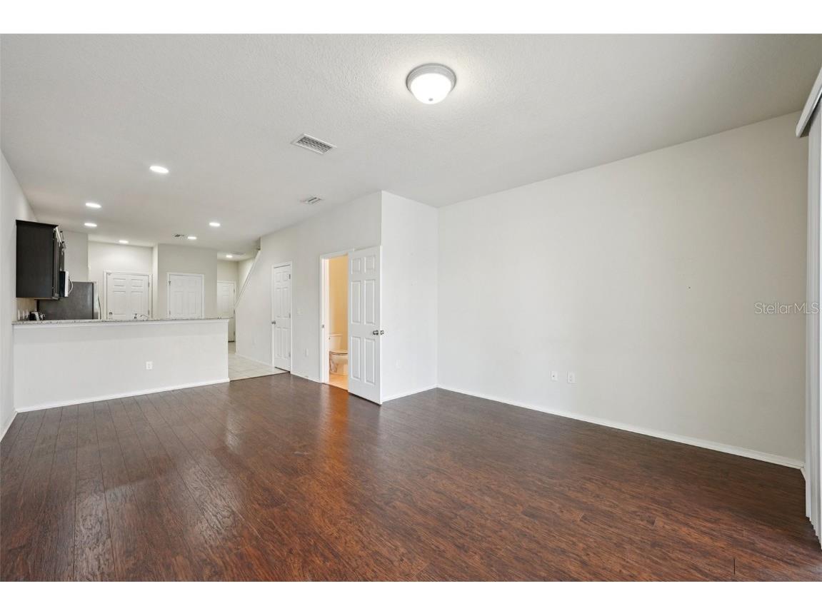 4935 White Sanderling Court Tampa FL 33619 TB8446944 image12