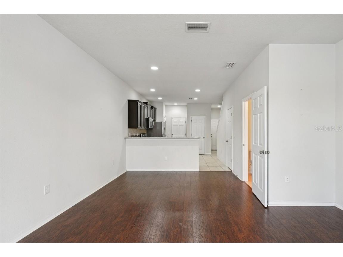 4935 White Sanderling Court Tampa FL 33619 TB8446944 image13