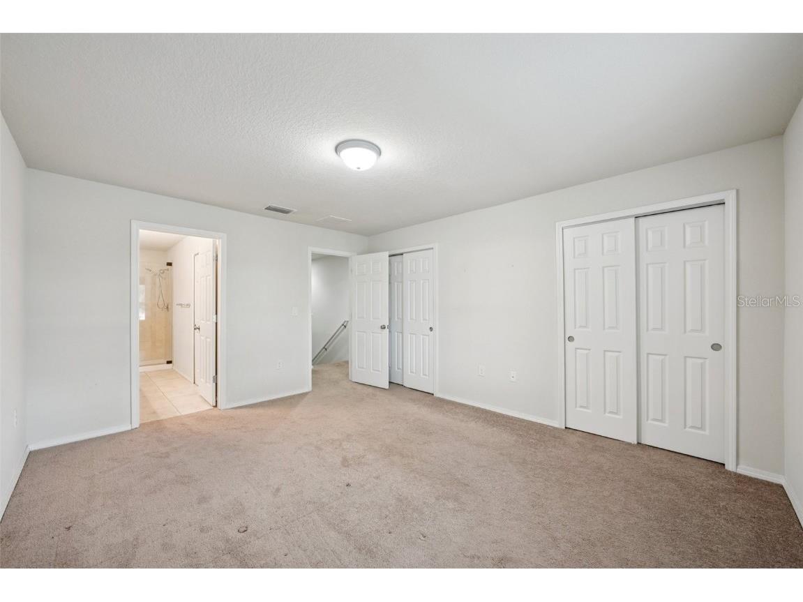 4935 White Sanderling Court Tampa FL 33619 TB8446944 image17