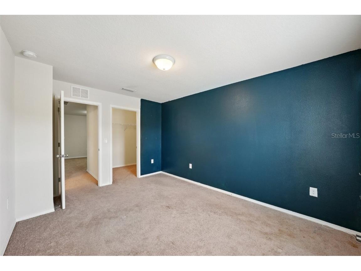 4935 White Sanderling Court Tampa FL 33619 TB8446944 image25