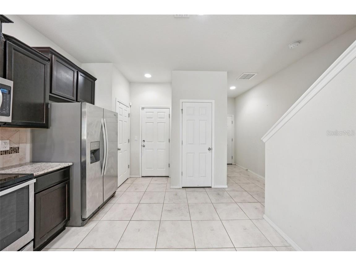 4935 White Sanderling Court Tampa FL 33619 TB8446944 image6