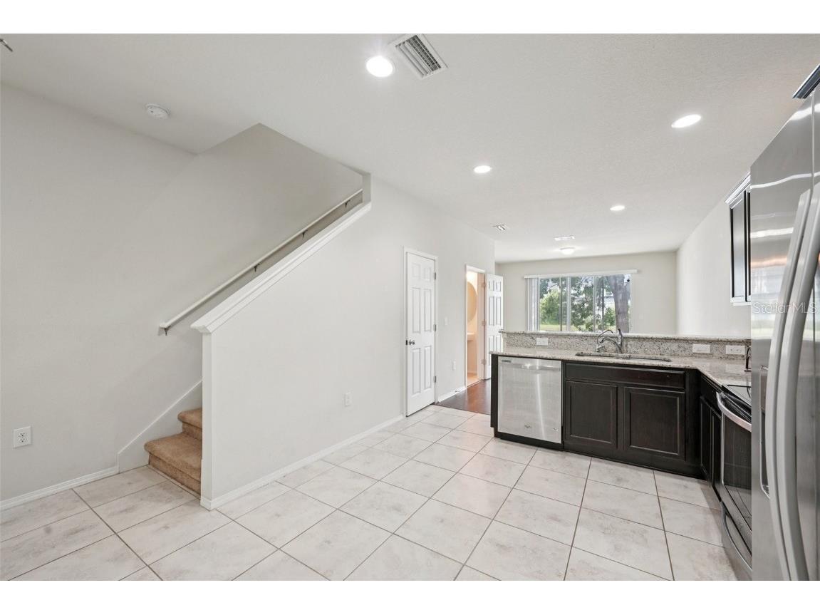 4935 White Sanderling Court Tampa FL 33619 TB8446944 image9