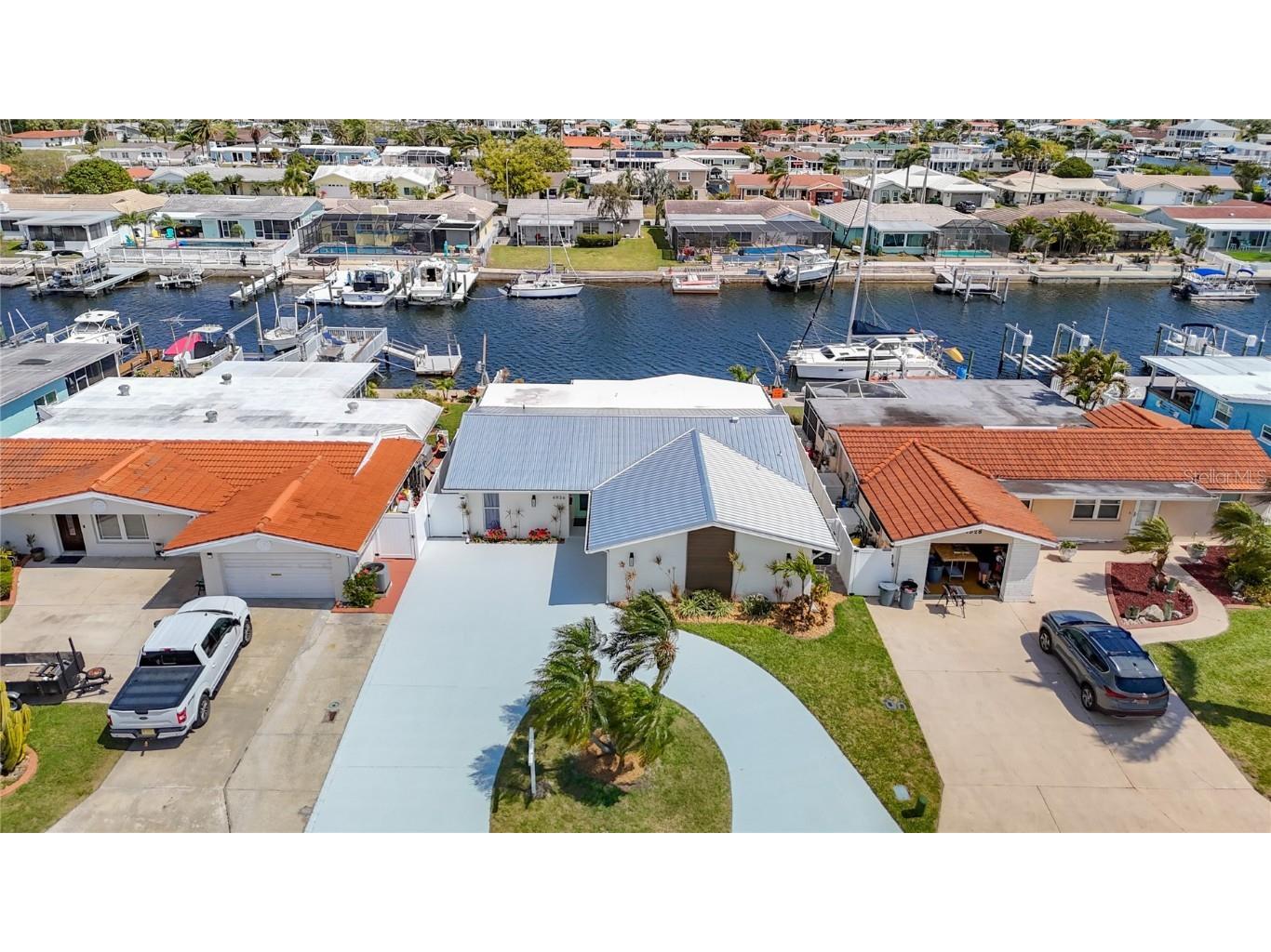 4936 Dory Drive New Port Richey FL 34652 W7873842 image1