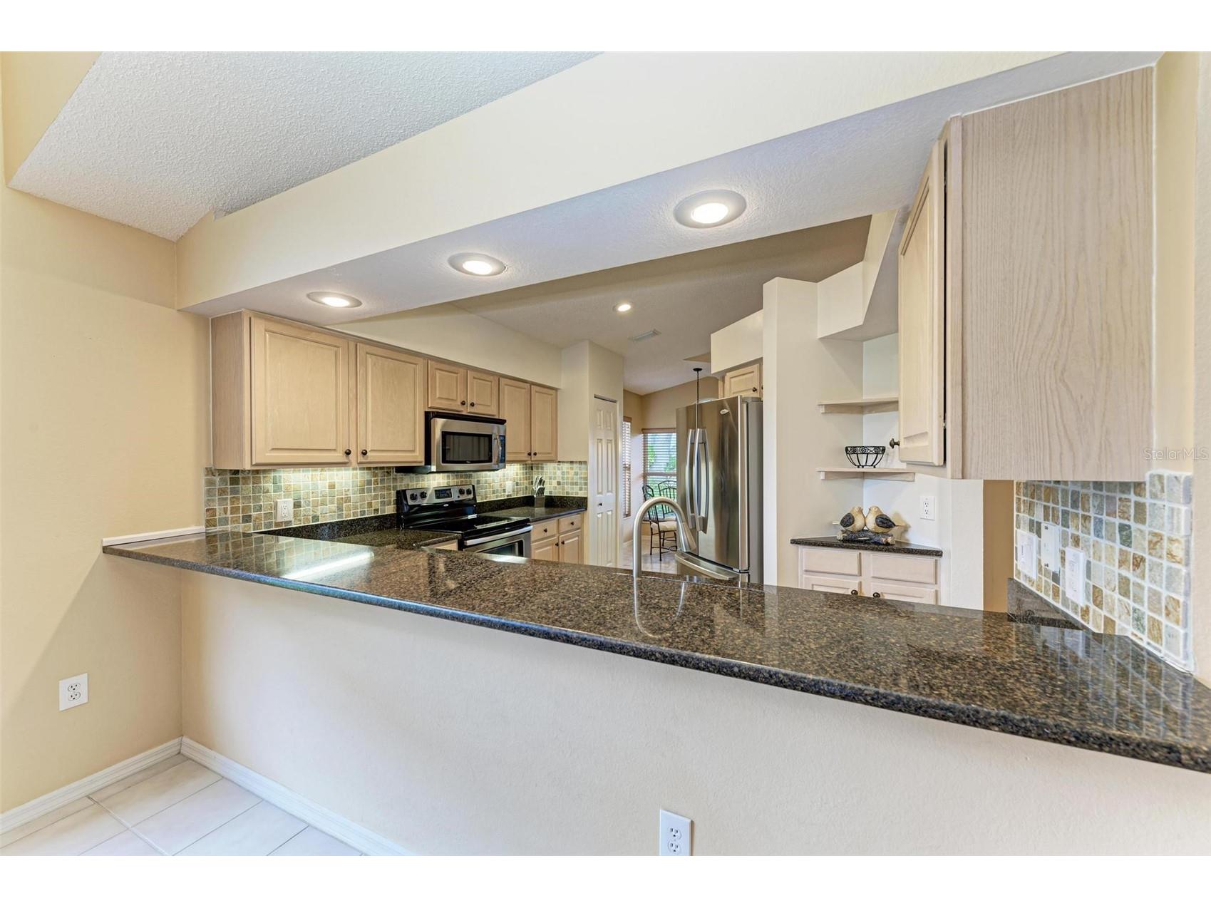 4936 Linsey Court Sarasota FL 34243 A4699184 image12
