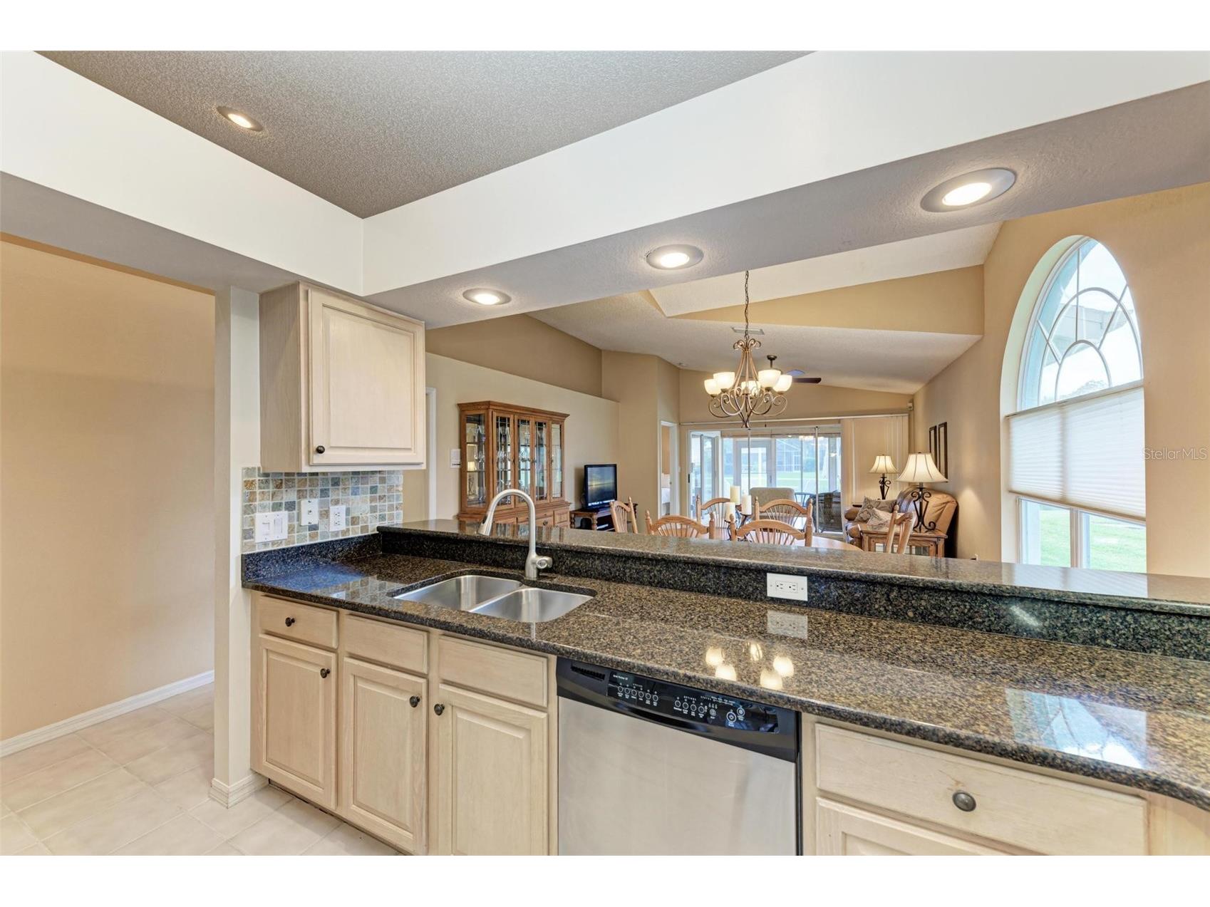 4936 Linsey Court Sarasota FL 34243 A4699184 image15
