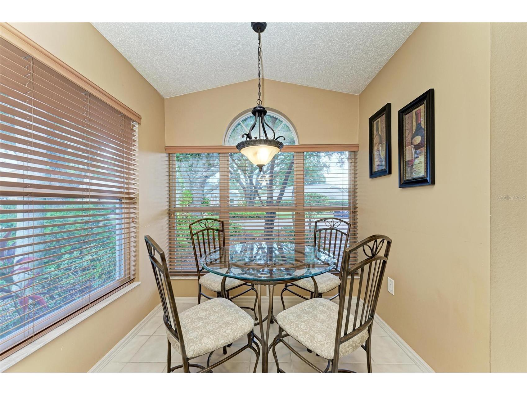 4936 Linsey Court Sarasota FL 34243 A4699184 image17