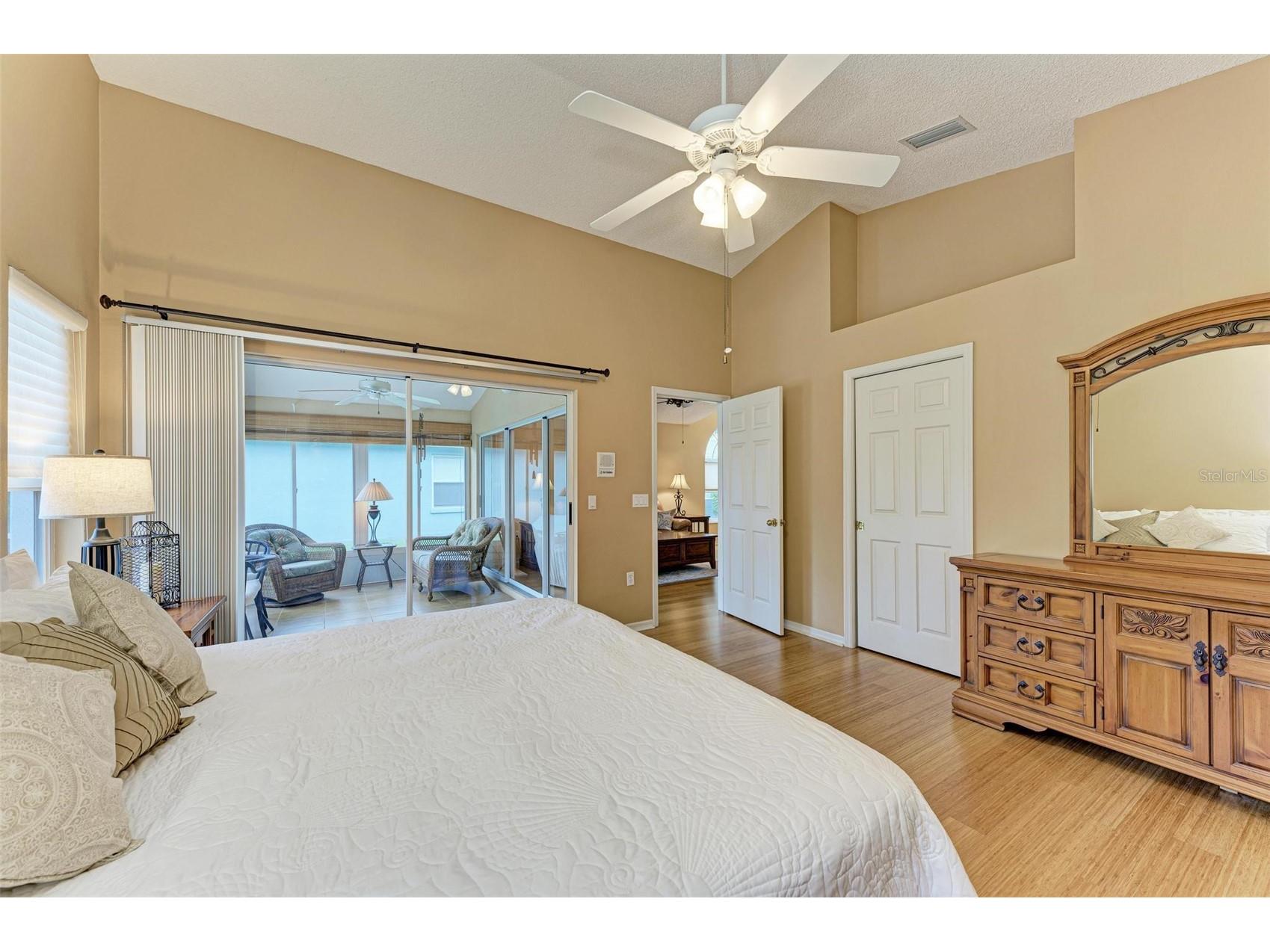 4936 Linsey Court Sarasota FL 34243 A4699184 image21