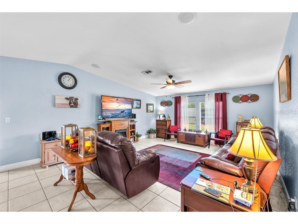 4936 Steve Reeves Lane Plant City FL 33565 A4664223 image14