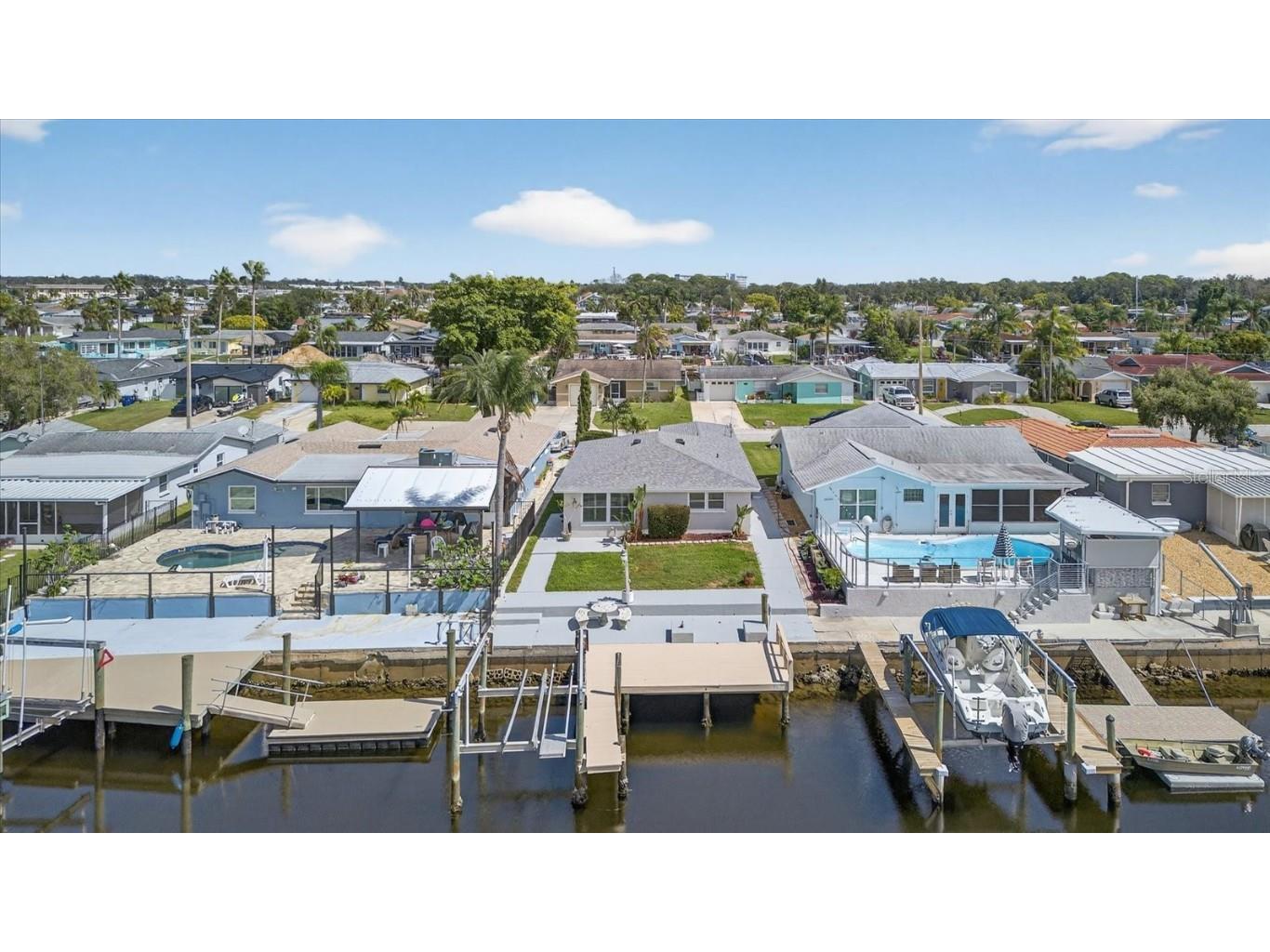 4937 Blue Heron Drive New Port Richey FL 34652 W7879505 image44