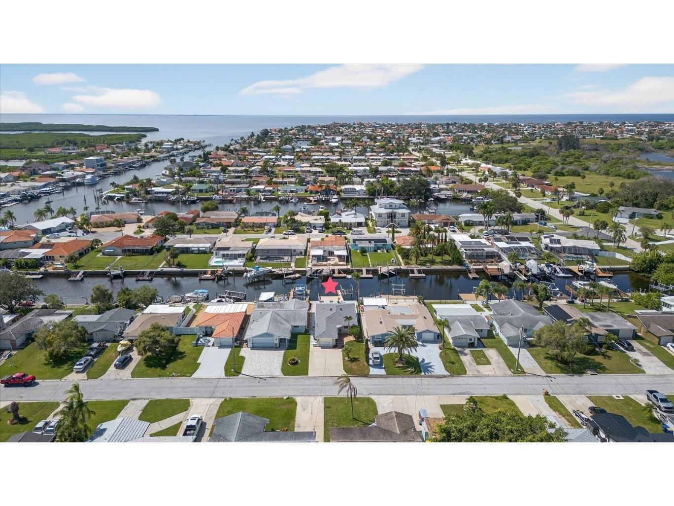 4937 Blue Heron Drive New Port Richey FL 34652 W7879505 image47