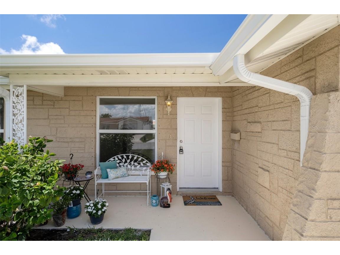 4937 Dory Drive New Port Richey FL 34652 W7875570 image4