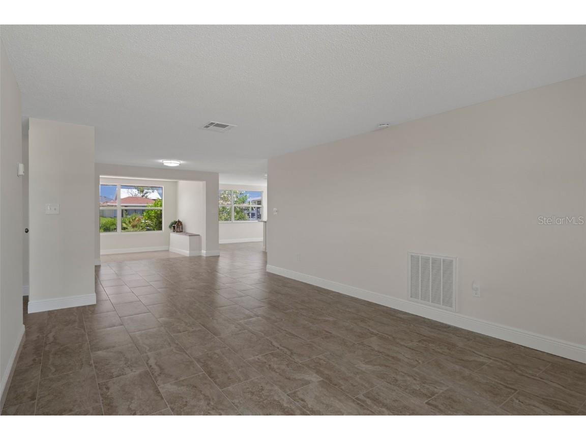 4937 Dory Drive New Port Richey FL 34652 W7875570 image8