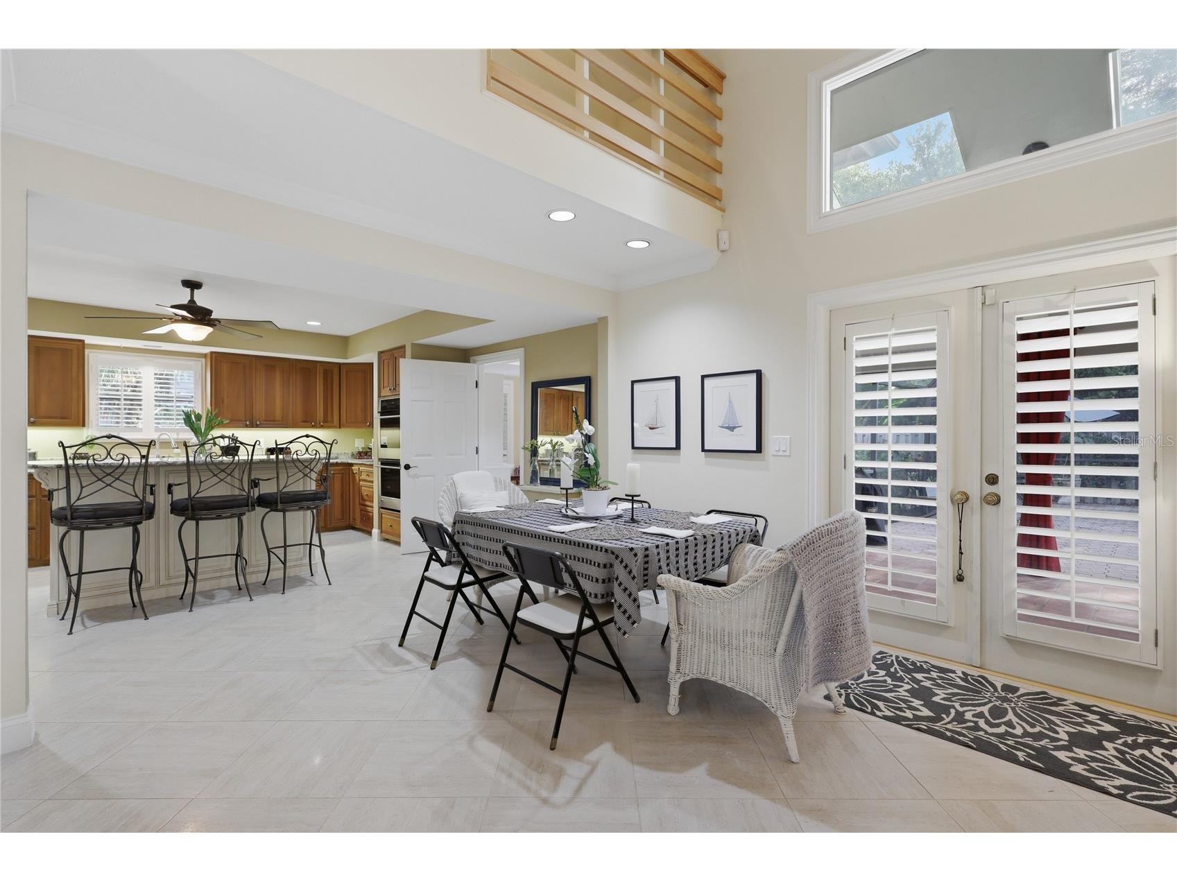 4937 Landings Court Sarasota FL 34231 A4689027 image13