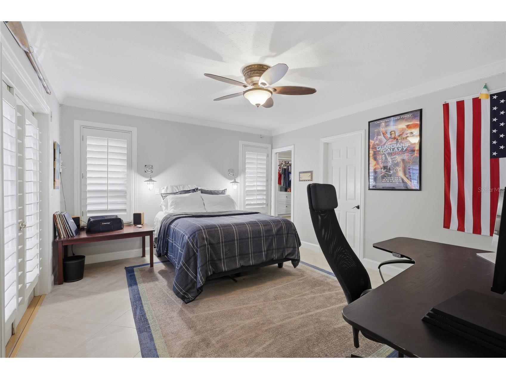 4937 Landings Court Sarasota FL 34231 A4689027 image20