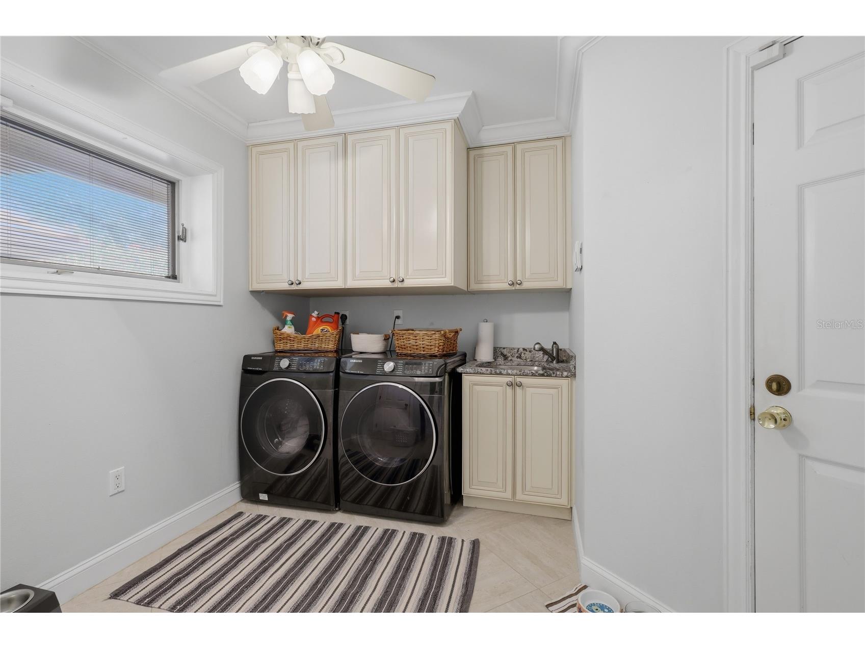 4937 Landings Court Sarasota FL 34231 A4689027 image28