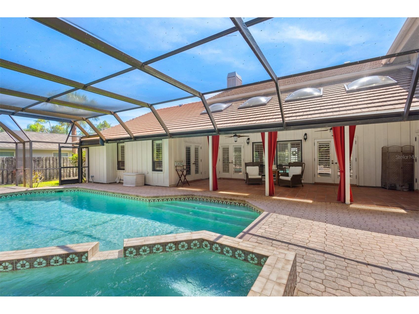 4937 Landings Court Sarasota FL 34231 A4689027 image32