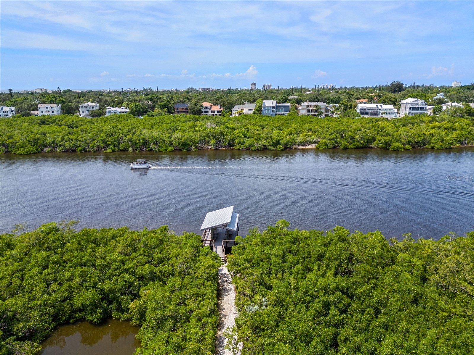 4937 Landings Court Sarasota FL 34231 A4689027 image41