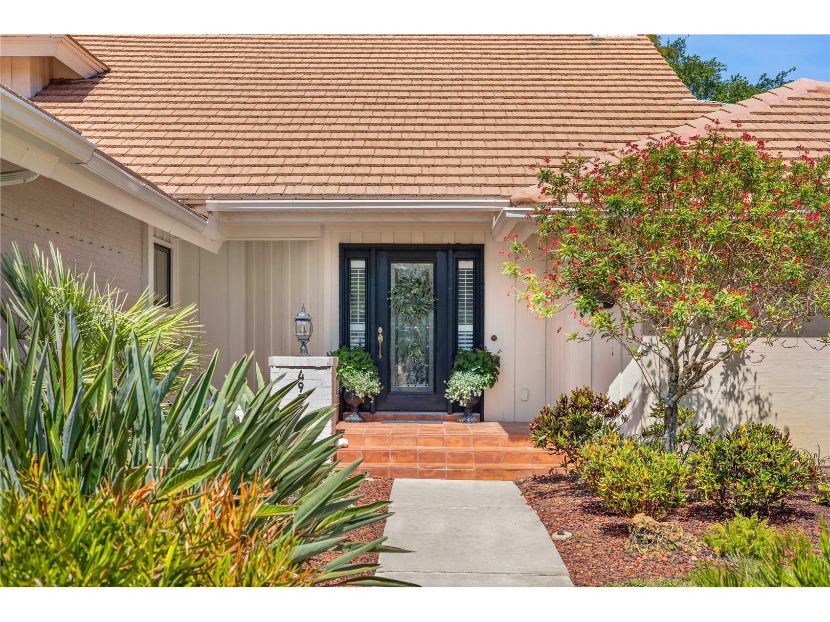 4937 Landings Court Sarasota FL 34231 A4689027 image5