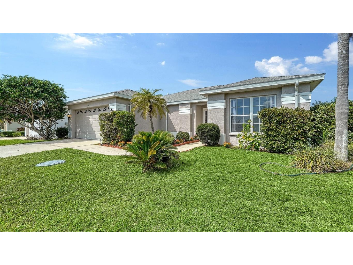 4937 Thames Lane Sarasota FL 34238 A4639836 image1