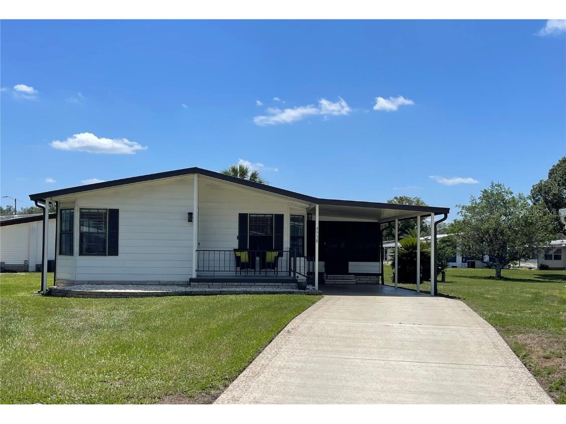 4938 Blanco Drive Zephyrhills FL 33541 T3441713 image1