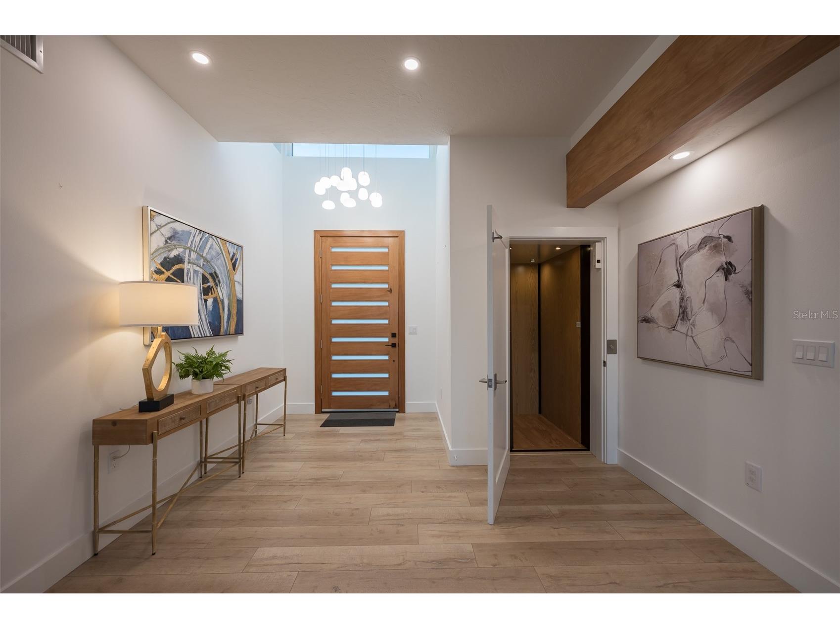 4938 Commonwealth Drive Sarasota FL 34242 - GRAND CANAL A4683758 image4