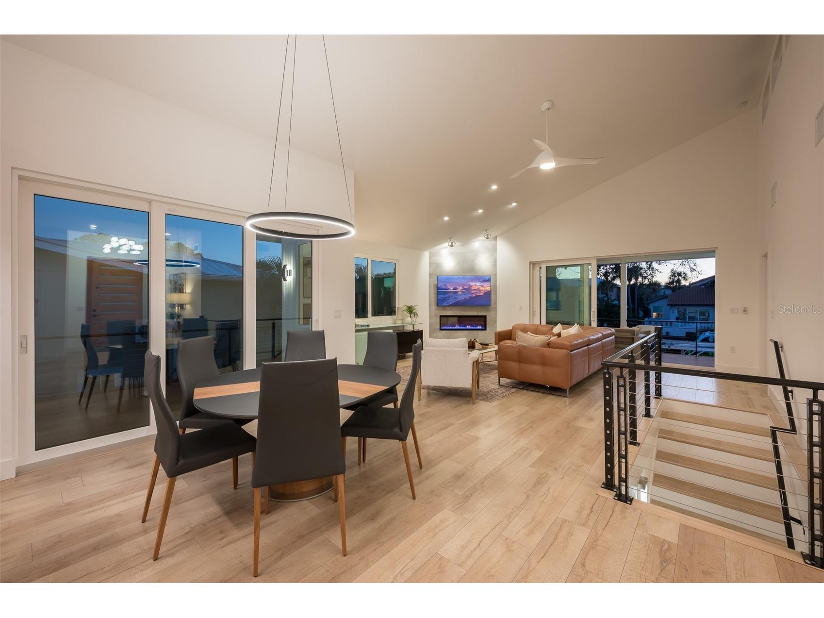 4938 Commonwealth Drive Sarasota FL 34242 - GRAND CANAL A4683758 image5