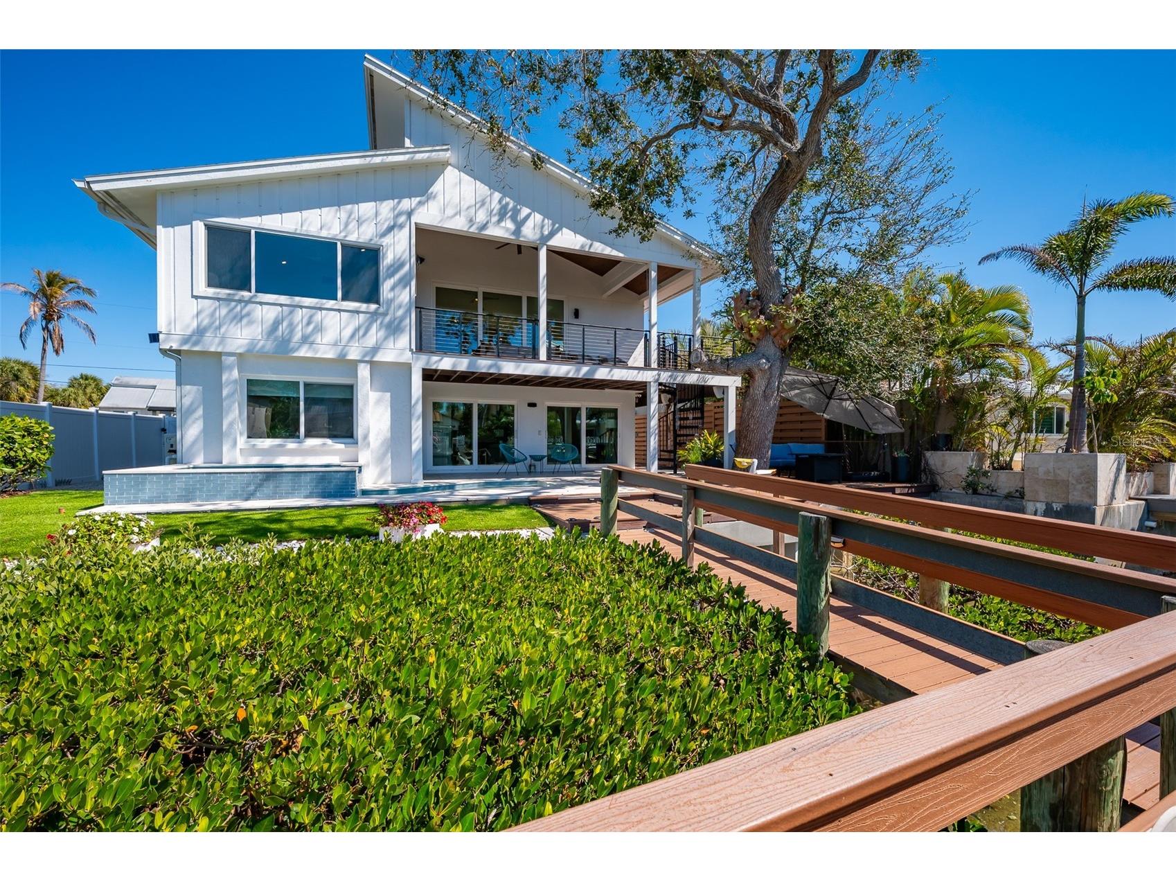 4938 Commonwealth Drive Sarasota FL 34242 - GRAND CANAL A4683758 image50