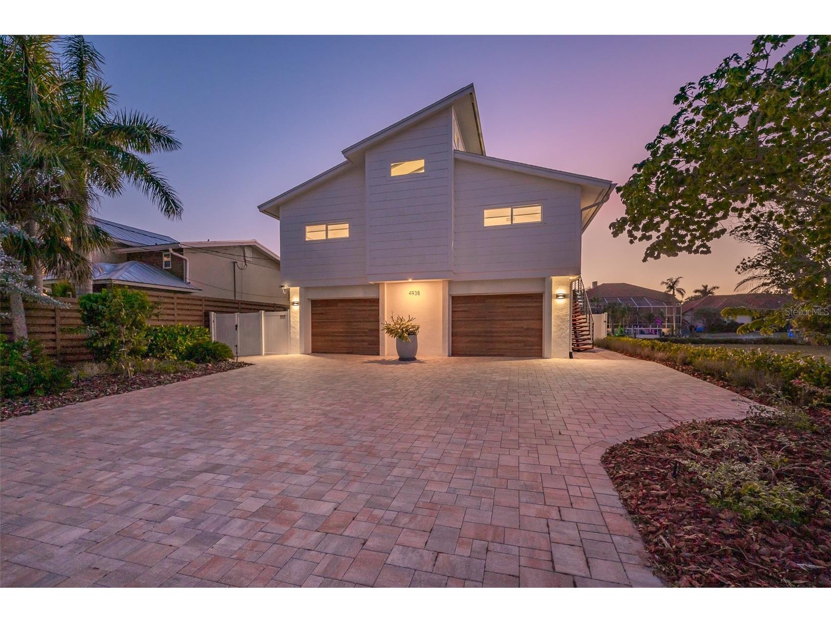 4938 Commonwealth Drive Sarasota FL 34242 - GRAND CANAL A4683758 image51