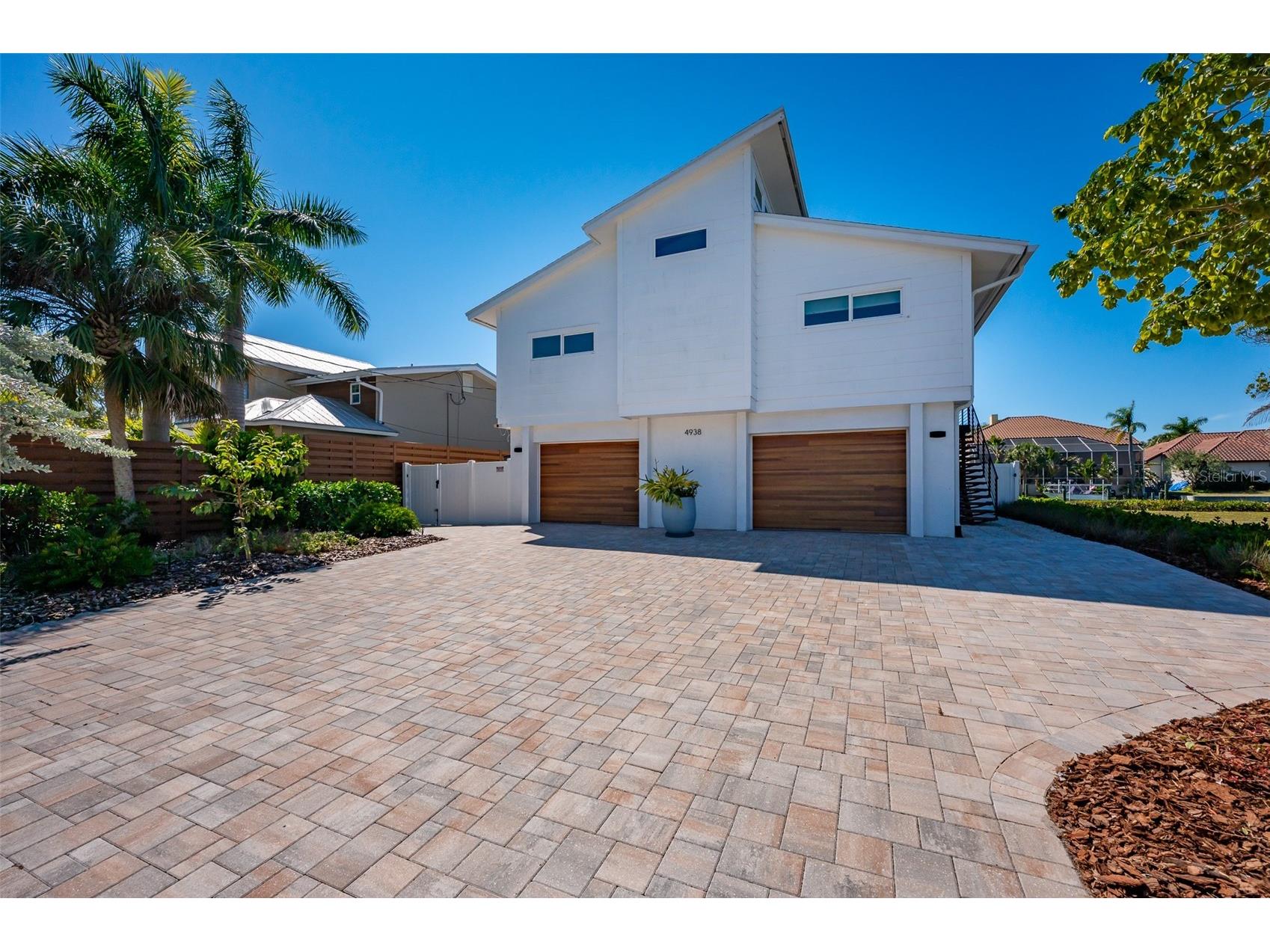 4938 Commonwealth Drive Sarasota FL 34242 - GRAND CANAL A4683758 image54