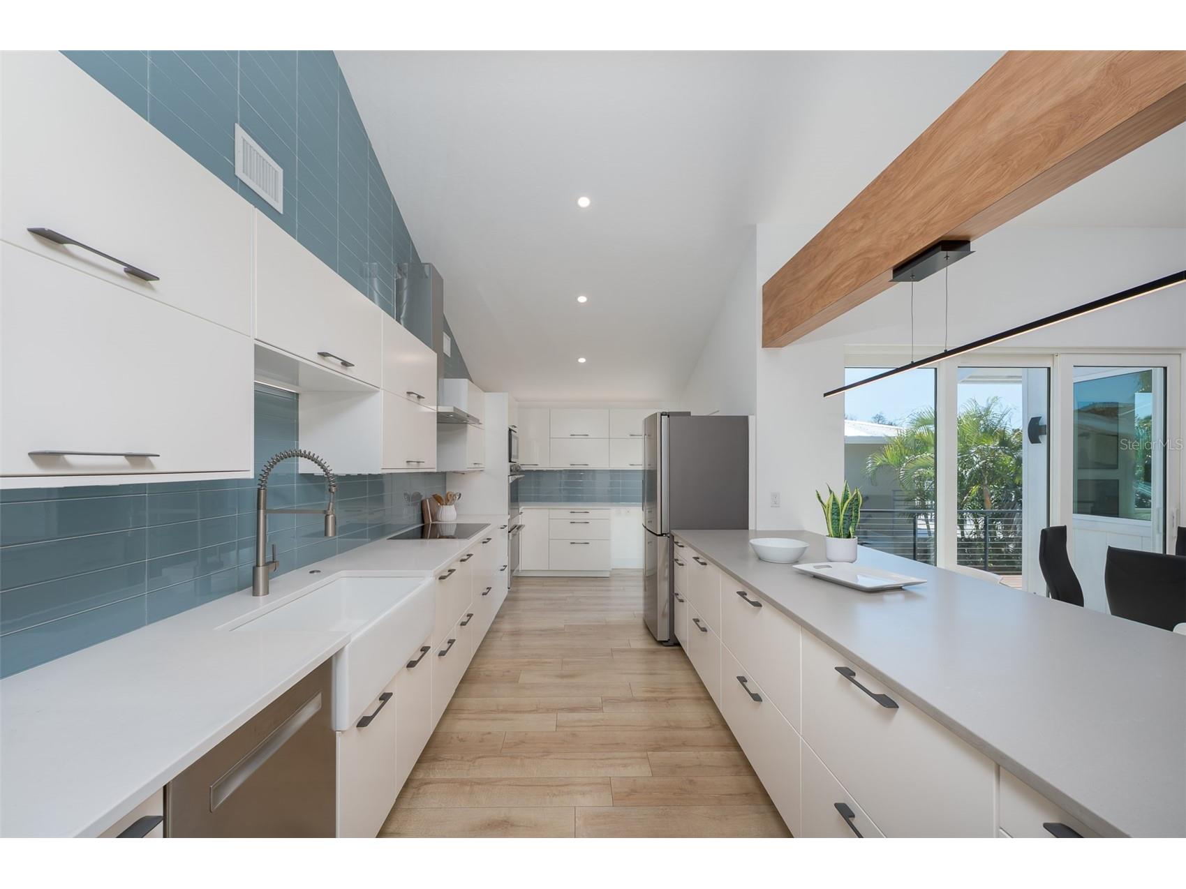 4938 Commonwealth Drive Sarasota FL 34242 - GRAND CANAL A4683758 image58