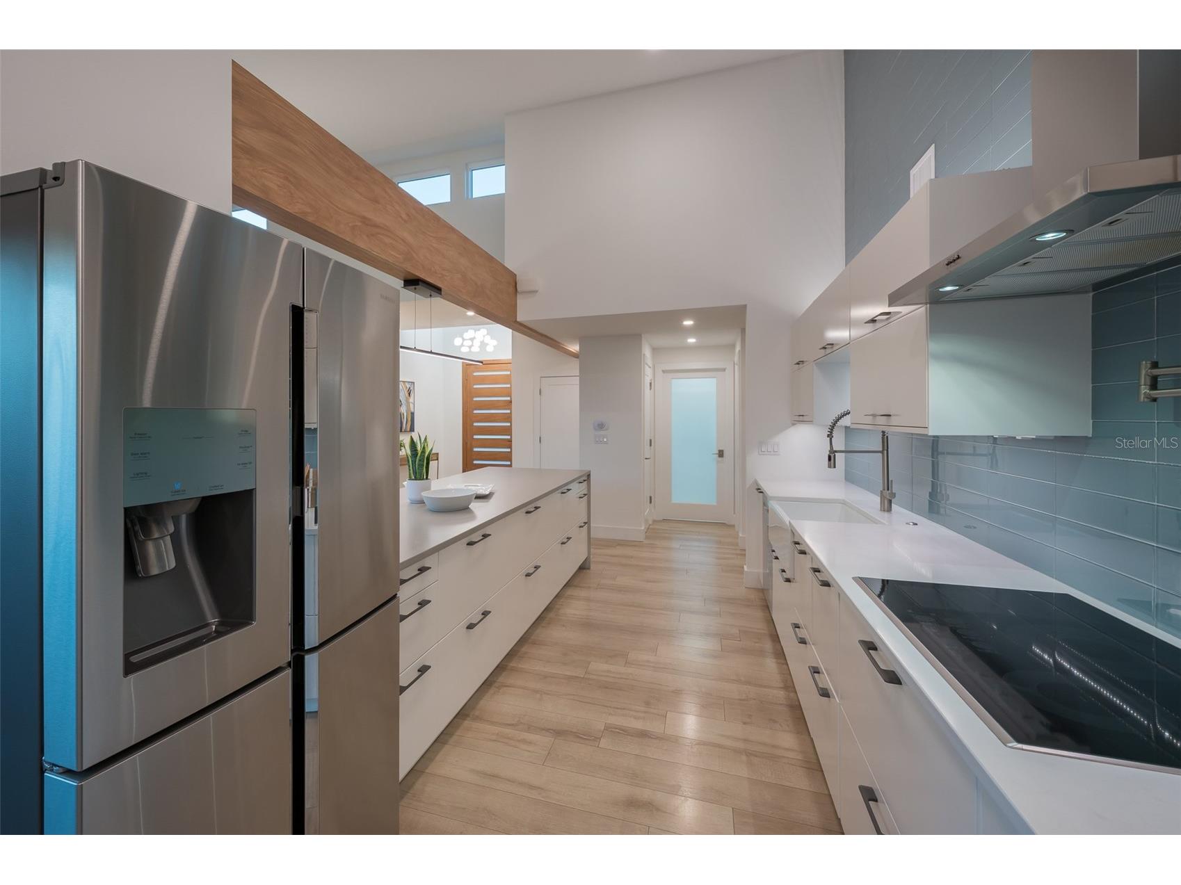 4938 Commonwealth Drive Sarasota FL 34242 - GRAND CANAL A4683758 image8