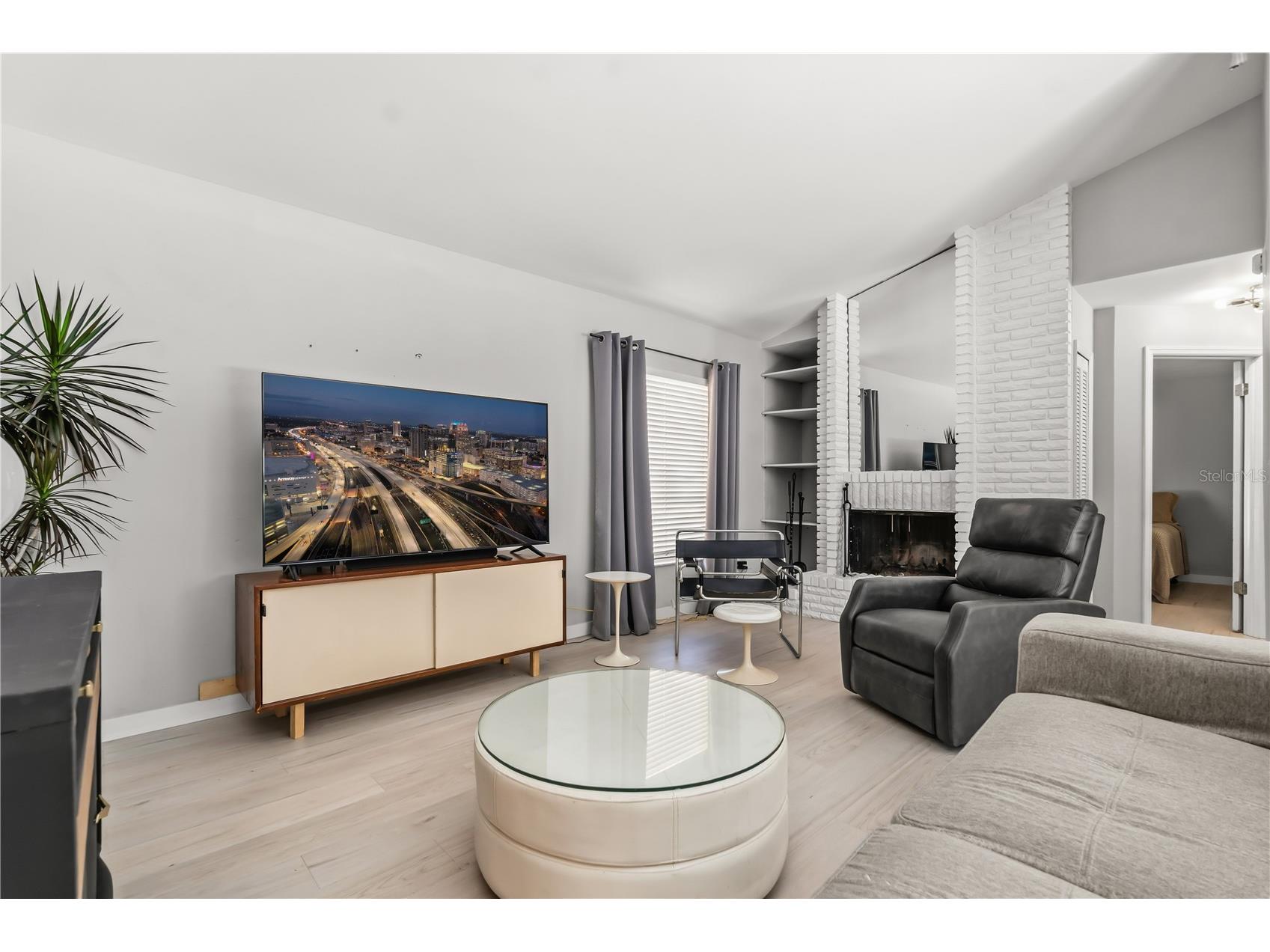 4938 Samoa Circle #6 Orlando FL 32808 O6374207 image10