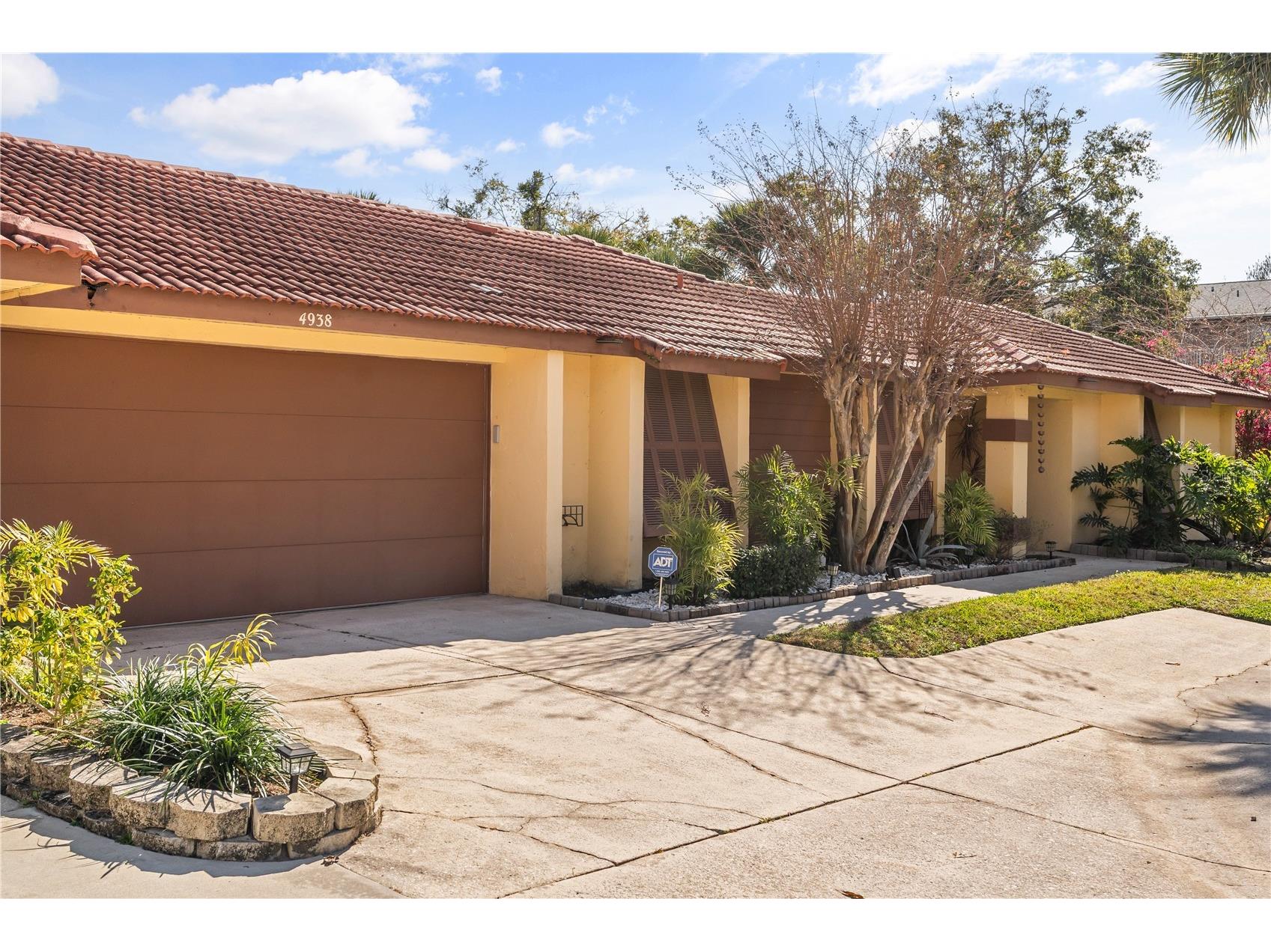 4938 Samoa Circle #6 Orlando FL 32808 O6374207 image2