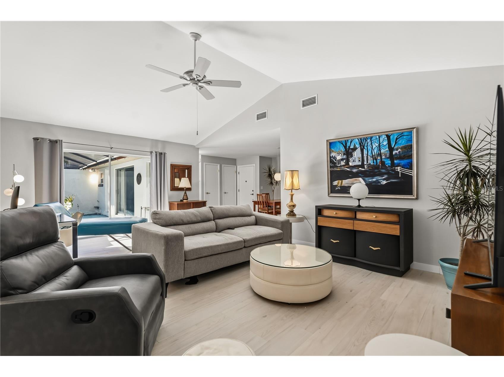 4938 Samoa Circle #6 Orlando FL 32808 O6374207 image6