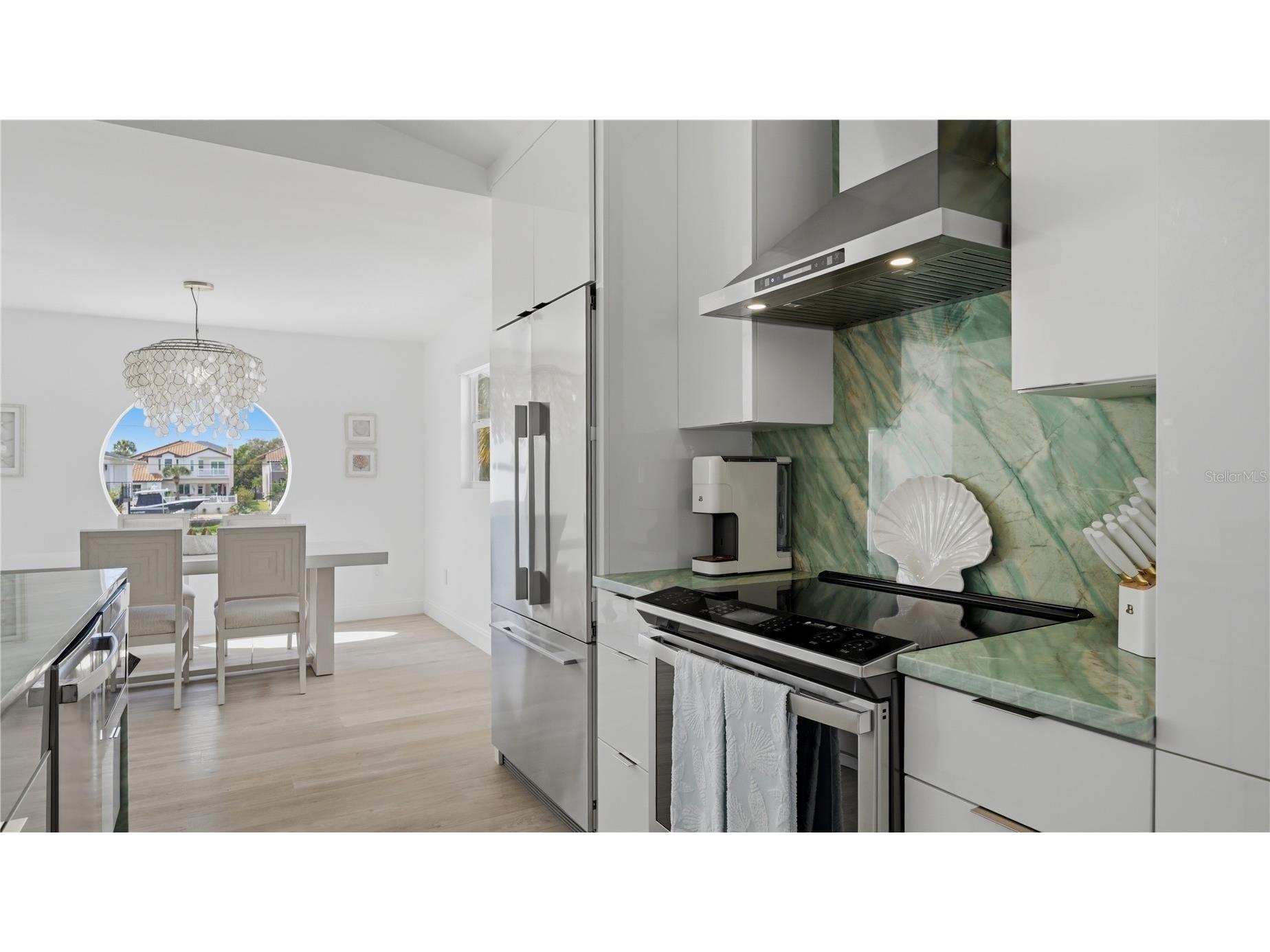 4939 Commonwealth Drive Sarasota FL 34242 A4684397 image10