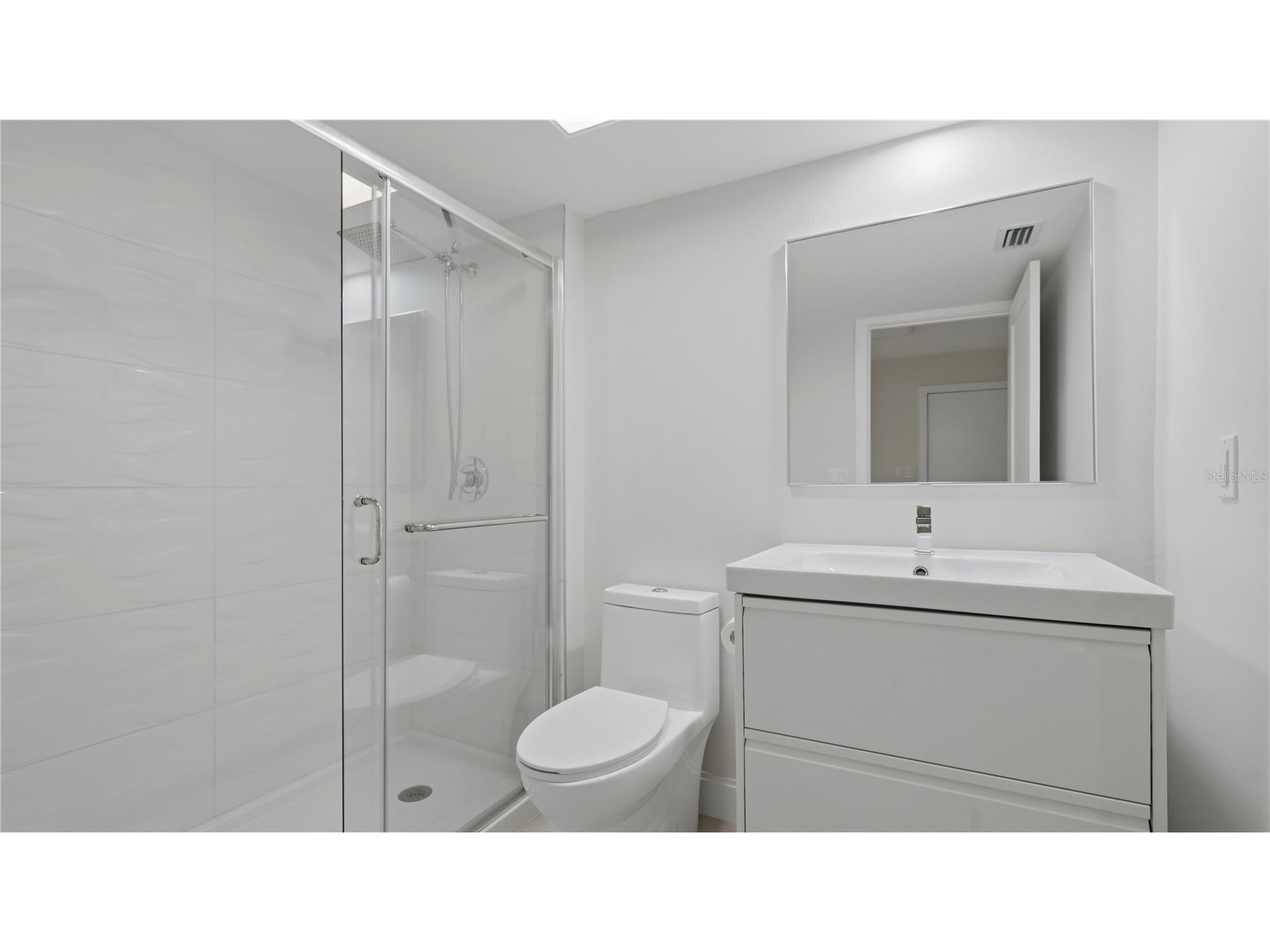 4939 Commonwealth Drive Sarasota FL 34242 A4684397 image27