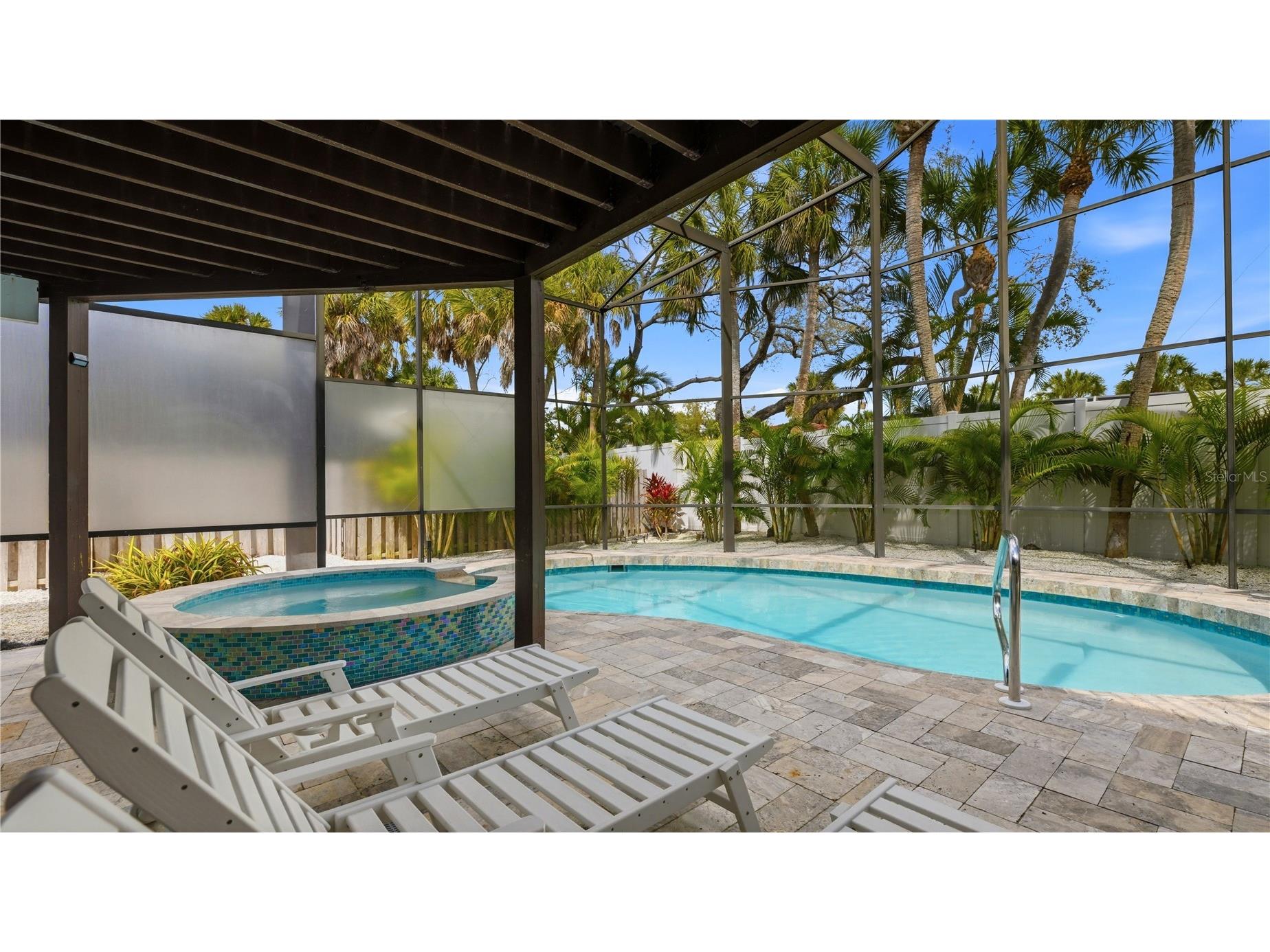 4939 Commonwealth Drive Sarasota FL 34242 A4684397 image29